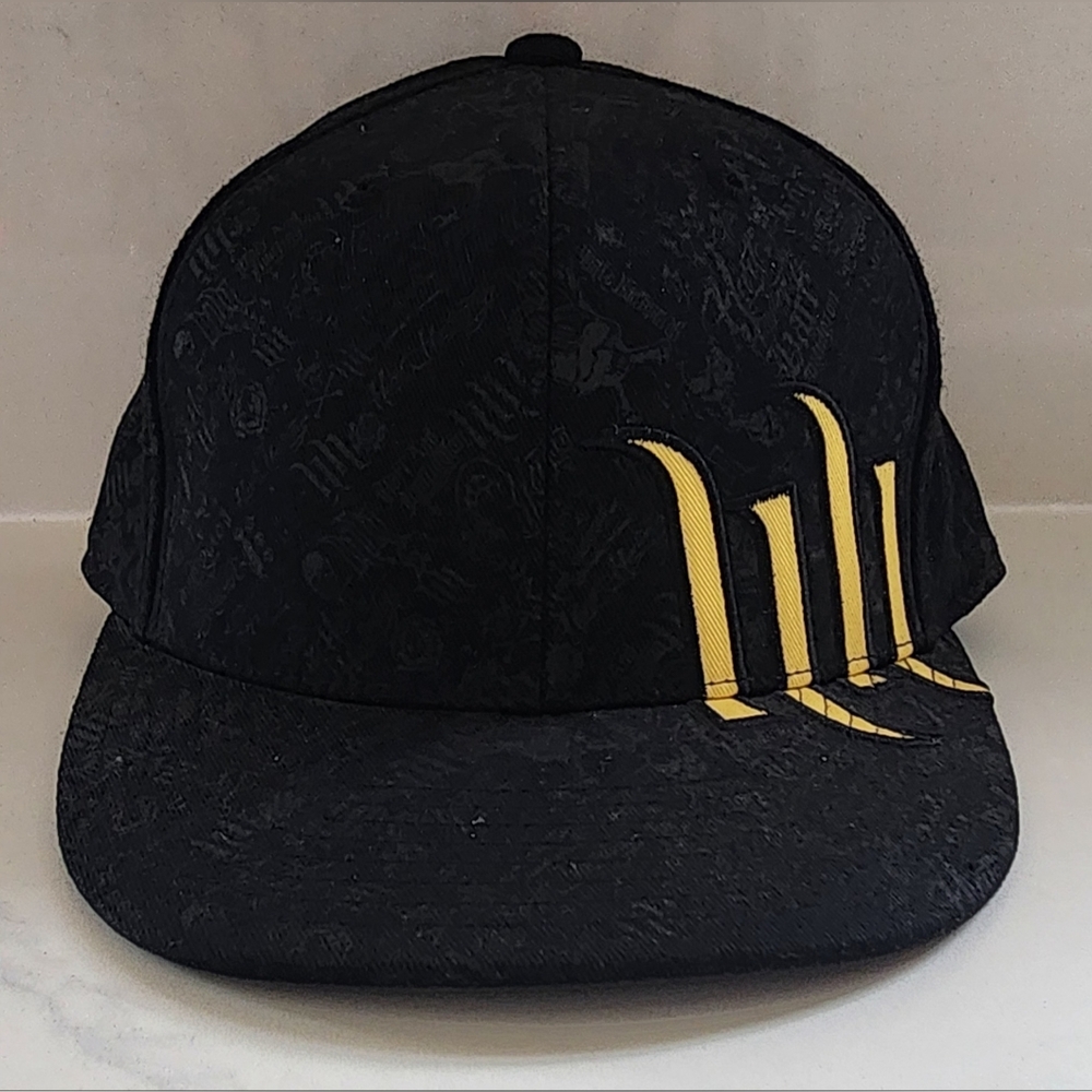 Hart & Huntington Tattoo Co‎ Gold Bars Skateboard Cap 210 Size 7 1/4-7 5/8 Black